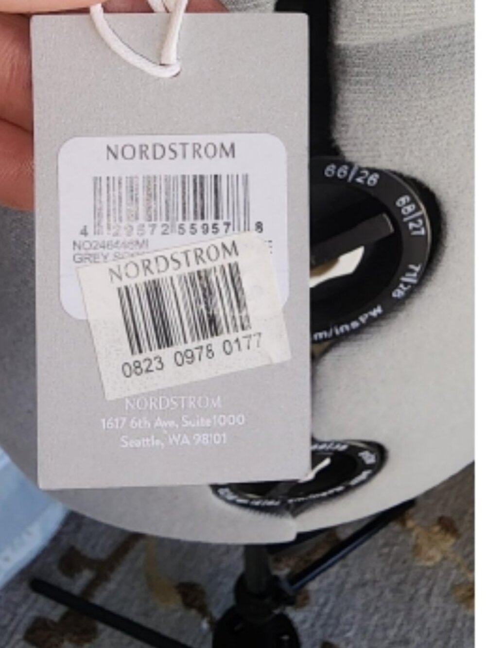 NWT Nordstrom Cashmere & Silk Fringe Wrap Scarf Grey Sconce - Picture 3 of 5